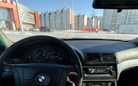 BMW 5 серия, 1998 год, 385 000 рублей, 16 фотография