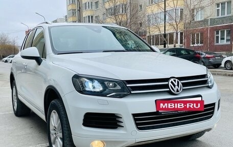 Volkswagen Touareg III, 2013 год, 2 475 000 рублей, 3 фотография