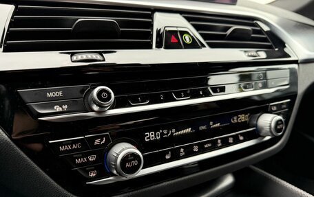 BMW 5 серия, 2021 год, 4 550 000 рублей, 14 фотография