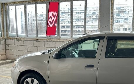 Renault Logan II, 2016 год, 420 000 рублей, 4 фотография