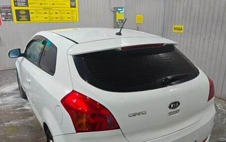 KIA cee'd I рестайлинг, 2011 год, 800 000 рублей, 3 фотография