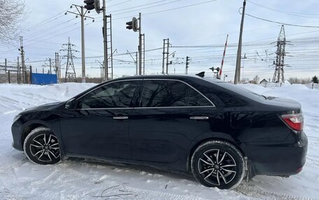 Toyota Camry, 2017 год, 2 150 000 рублей, 5 фотография