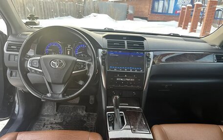 Toyota Camry, 2017 год, 2 150 000 рублей, 6 фотография