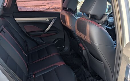 Geely Coolray I, 2019 год, 1 600 000 рублей, 10 фотография