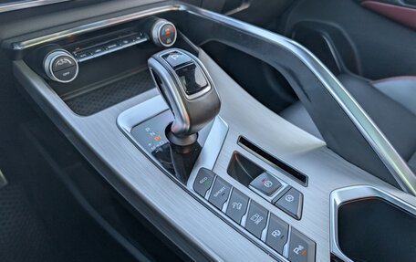 Geely Coolray I, 2019 год, 1 600 000 рублей, 21 фотография