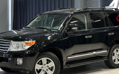 Toyota Land Cruiser 200, 2014 год, 4 200 000 рублей, 2 фотография