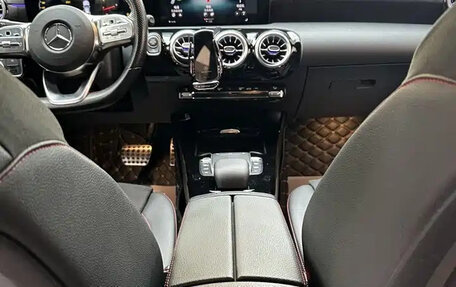 Mercedes-Benz A-Класс, 2021 год, 1 500 099 рублей, 14 фотография
