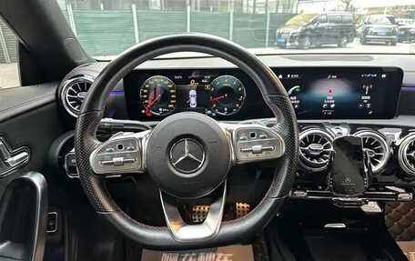 Mercedes-Benz A-Класс, 2021 год, 1 500 099 рублей, 11 фотография