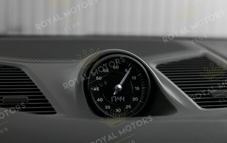 Porsche Cayenne III, 2025 год, 17 690 000 рублей, 15 фотография