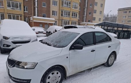 Skoda Rapid I, 2015 год, 850 000 рублей, 4 фотография