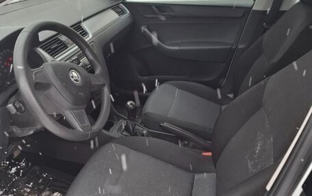 Skoda Rapid I, 2015 год, 850 000 рублей, 7 фотография