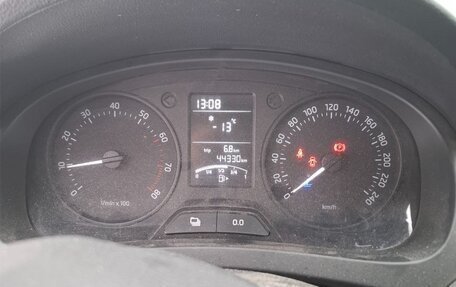 Skoda Rapid I, 2015 год, 850 000 рублей, 3 фотография