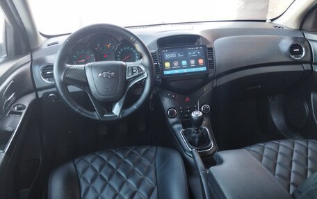 Chevrolet Cruze II, 2011 год, 650 000 рублей, 4 фотография