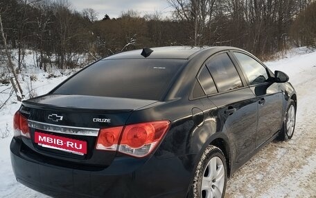 Chevrolet Cruze II, 2011 год, 650 000 рублей, 3 фотография