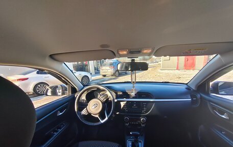 KIA Rio IV, 2019 год, 1 450 000 рублей, 4 фотография