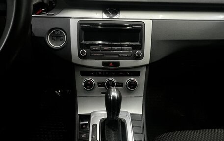 Volkswagen Passat B7, 2012 год, 819 900 рублей, 12 фотография