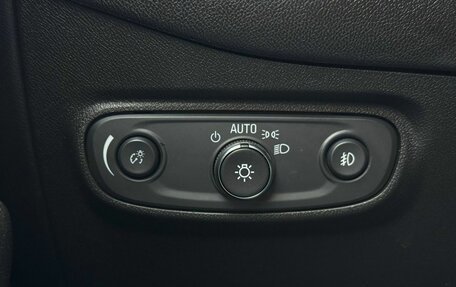 Chevrolet Equinox III, 2019 год, 1 900 000 рублей, 29 фотография