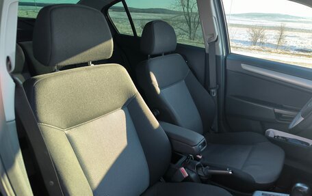 Opel Astra H, 2011 год, 695 000 рублей, 29 фотография