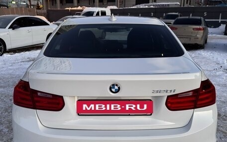 BMW 3 серия, 2013 год, 1 600 000 рублей, 10 фотография