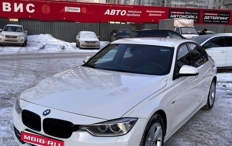 BMW 3 серия, 2013 год, 1 600 000 рублей, 17 фотография