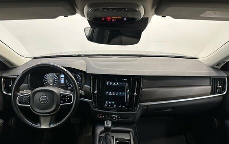 Volvo V90 Cross Country I рестайлинг, 2018 год, 3 220 000 рублей, 5 фотография