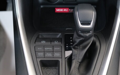 Toyota RAV4, 2025 год, 4 099 000 рублей, 22 фотография