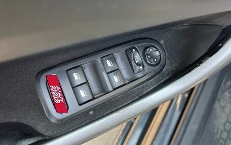 Peugeot 408 I рестайлинг, 2013 год, 355 000 рублей, 18 фотография