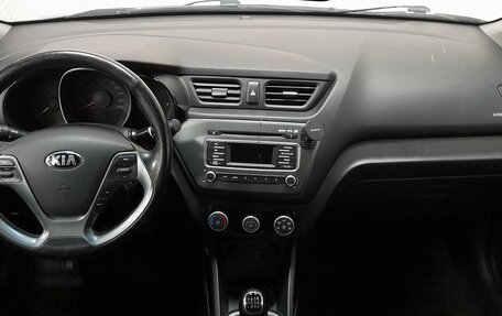 KIA Rio III рестайлинг, 2015 год, 949 000 рублей, 12 фотография