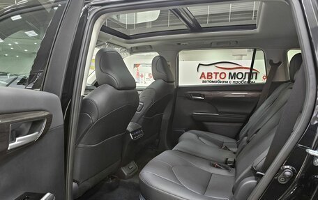 Toyota Highlander, 2025 год, 6 099 000 рублей, 11 фотография