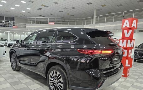 Toyota Highlander, 2025 год, 6 099 000 рублей, 19 фотография