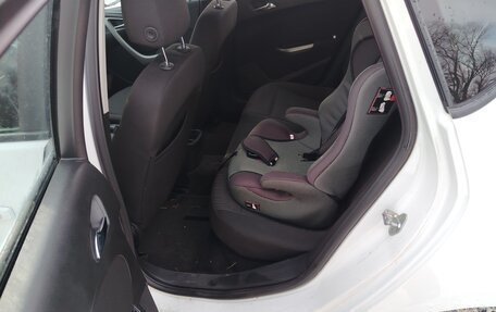 Opel Astra J, 2010 год, 725 000 рублей, 10 фотография