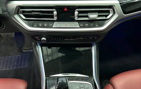 BMW 3 серия, 2022 год, 3 254 000 рублей, 10 фотография