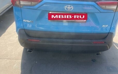 Toyota RAV4, 2021 год, 2 950 000 рублей, 7 фотография