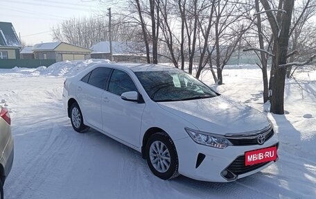 Toyota Camry, 2016 год, 2 350 000 рублей, 2 фотография