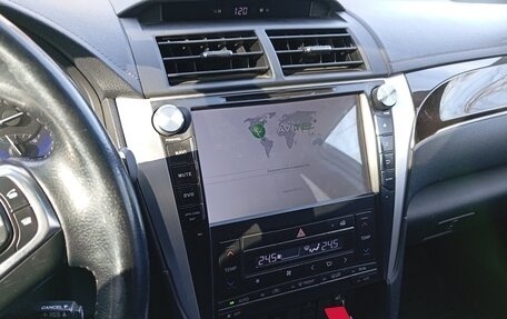 Toyota Camry, 2016 год, 2 350 000 рублей, 6 фотография