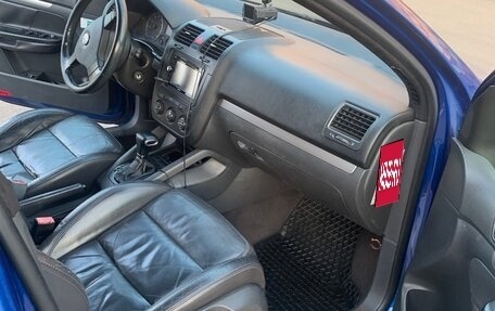 Volkswagen Golf V, 2004 год, 620 000 рублей, 6 фотография