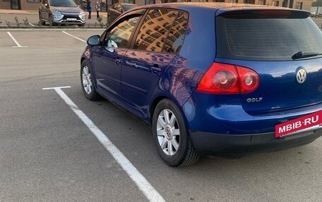 Volkswagen Golf V, 2004 год, 620 000 рублей, 3 фотография