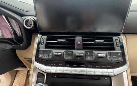 Toyota Land Cruiser, 2021 год, 9 360 000 рублей, 6 фотография