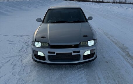 Nissan Skyline, 1996 год, 550 000 рублей, 3 фотография