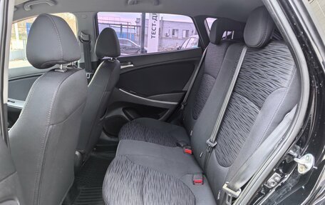 Hyundai Solaris II рестайлинг, 2015 год, 950 000 рублей, 14 фотография