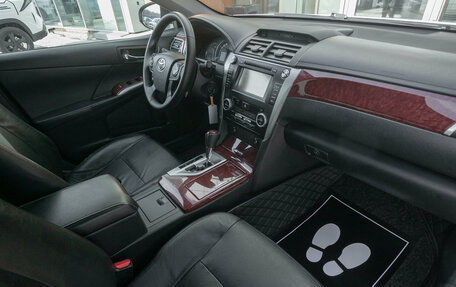 Toyota Camry, 2012 год, 1 735 000 рублей, 12 фотография