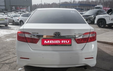 Toyota Camry, 2012 год, 1 735 000 рублей, 18 фотография