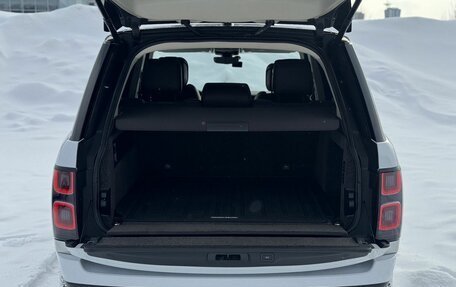 Land Rover Range Rover IV рестайлинг, 2019 год, 6 900 000 рублей, 34 фотография