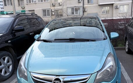 Opel Corsa D, 2011 год, 630 000 рублей, 1 фотография