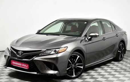 Toyota Camry, 2019 год, 2 000 000 рублей, 1 фотография