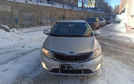 KIA Rio III рестайлинг, 2012 год, 670 000 рублей, 2 фотография