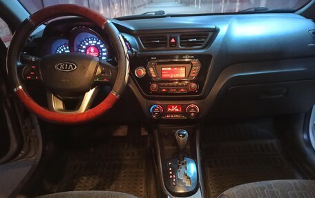 KIA Rio III рестайлинг, 2012 год, 670 000 рублей, 5 фотография