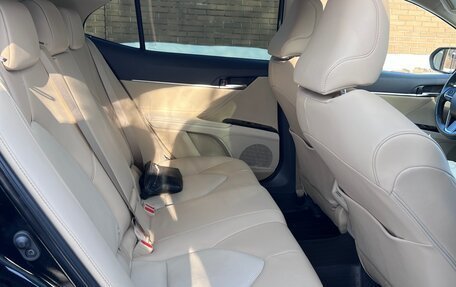 Toyota Camry, 2020 год, 3 490 000 рублей, 24 фотография