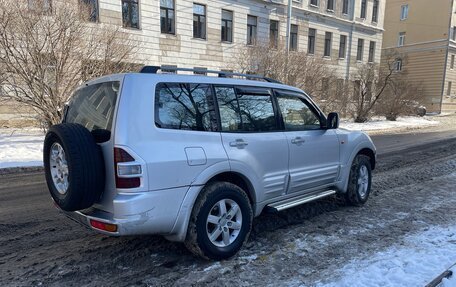 Mitsubishi Pajero III рестайлинг, 2002 год, 840 000 рублей, 2 фотография