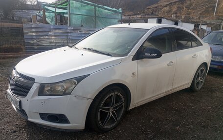 Chevrolet Cruze II, 2010 год, 370 000 рублей, 2 фотография